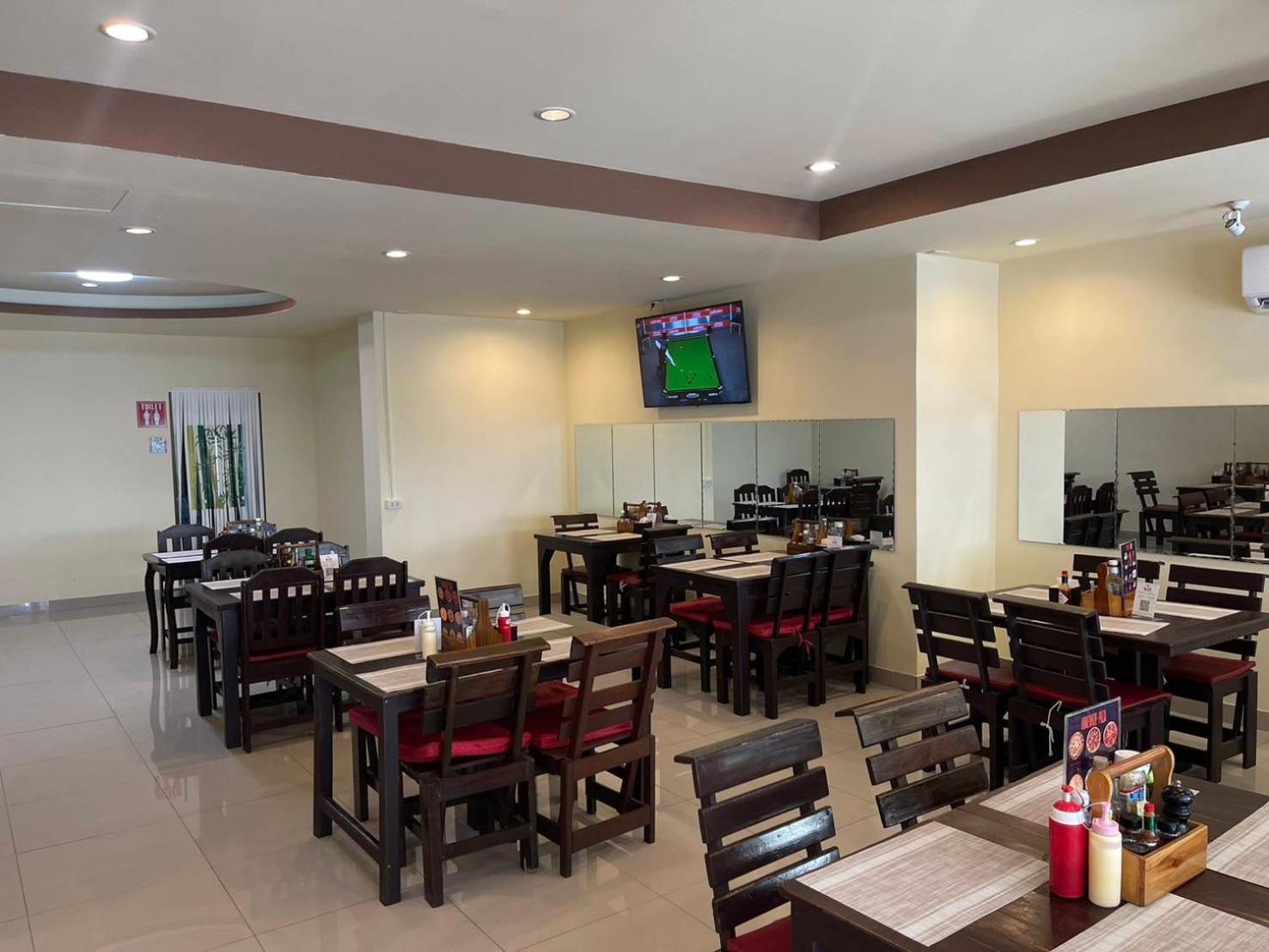 Malee Guesthouse And Restaurant Pattaya Ngoại thất bức ảnh