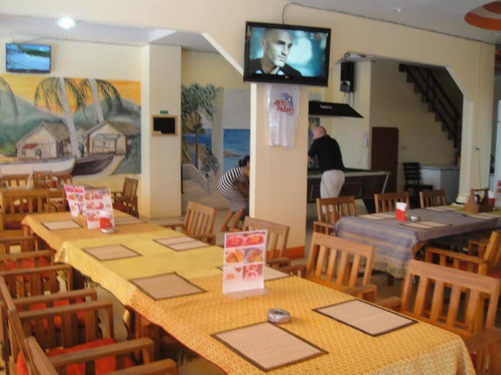 Malee Guesthouse And Restaurant Pattaya Ngoại thất bức ảnh
