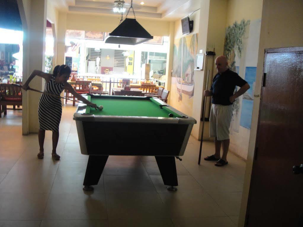 Malee Guesthouse And Restaurant Pattaya Ngoại thất bức ảnh